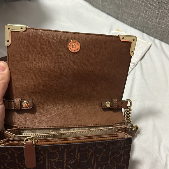 Bag - Picture 3 of 3